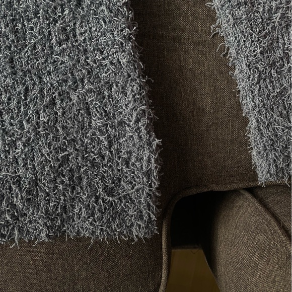 Sweater - Picture 2 of 4